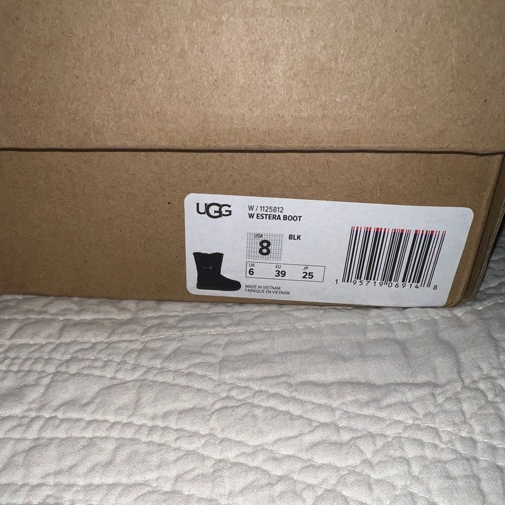 Black UGG Estera Boots - Picture 9 of 10